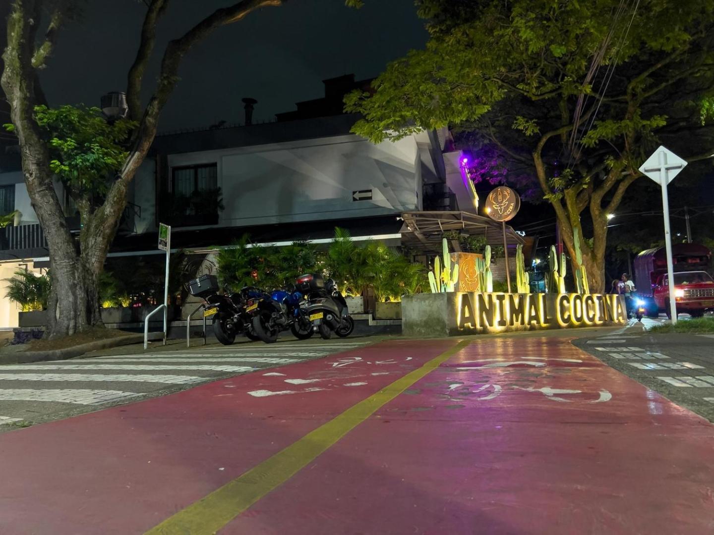 Rosa Negra Comfort Stadio Aparta-Suite Medellín Exterior foto